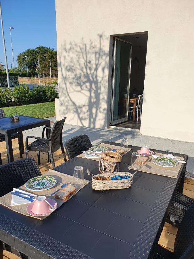 Casa Lunaria B&B Porto Sant'Elpidio Exterior photo